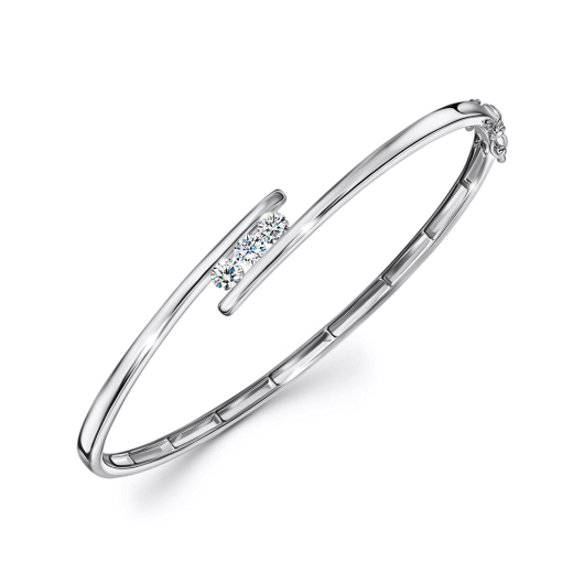 Браслет жесткий с бриллиантом