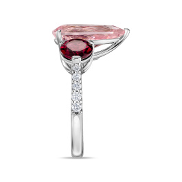 Кольцо с бриллиантами, морганитом и родолитами