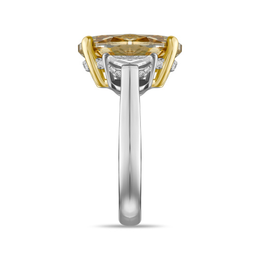 Кольцо с бриллиантами