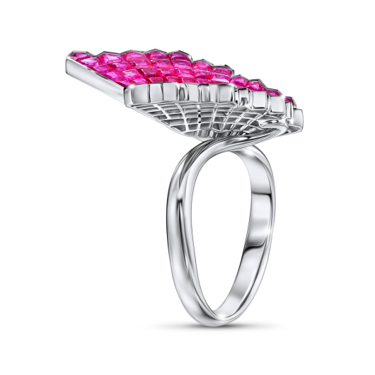 Кольцо с бриллиантами и рубинами