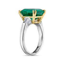 Кольцо с бриллиантом и изумрудом