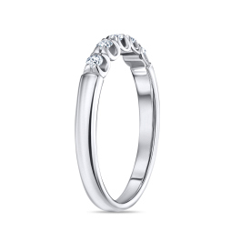 Кольцо с бриллиантами