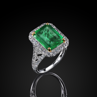 Кольцо с бриллиантами и изумрудом - фото 9