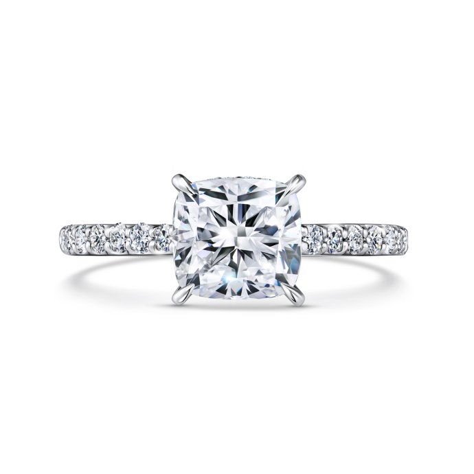 Кольцо с бриллиантом - фото 1 Кольцо с бриллиантом - фото 1